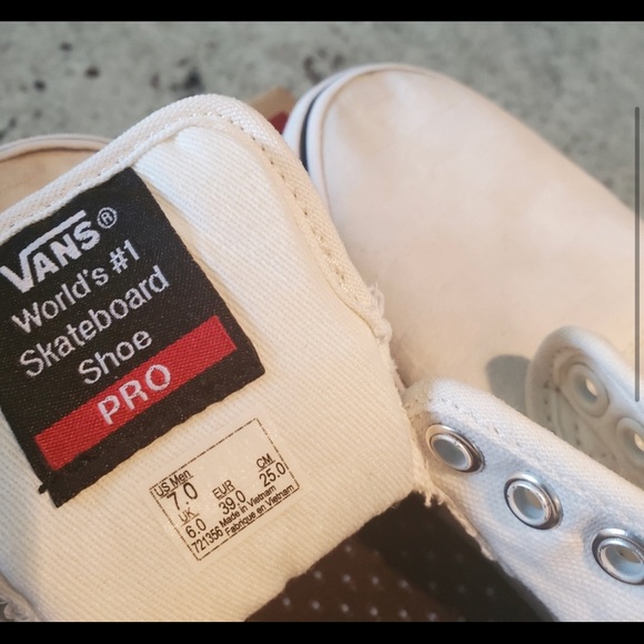 Vans Chima Ferguson Pro in White - size 7 - comes with laces! - Picture 4 of 6